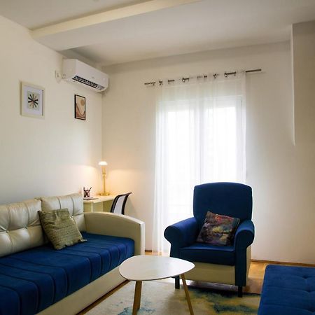 Sunny 412 Apartment ポドゴリツァ エクステリア 写真